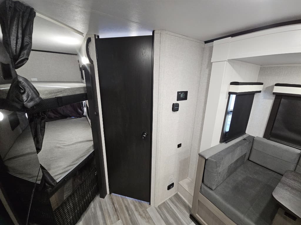 2025 Jayco 2025 Jayco Jay Feather - thumbnail 15