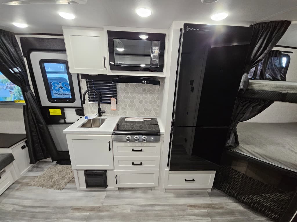 2025 Jayco 2025 Jayco Jay Feather - thumbnail 27