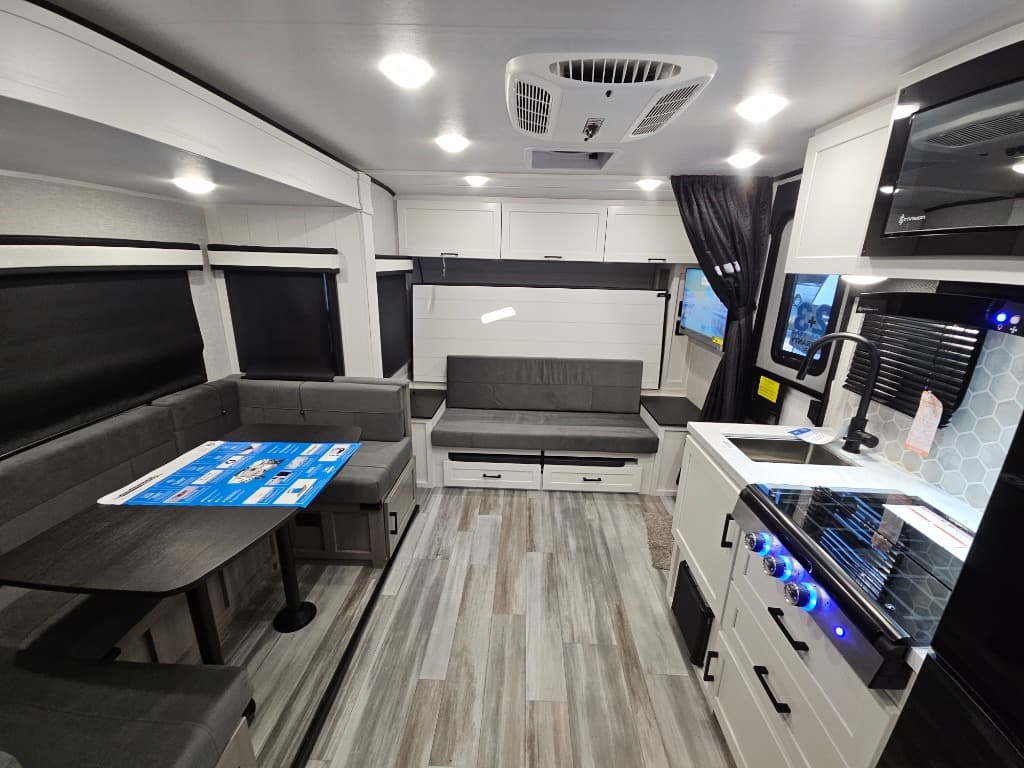 2025 Jayco 2025 Jayco Jay Feather - thumbnail 36