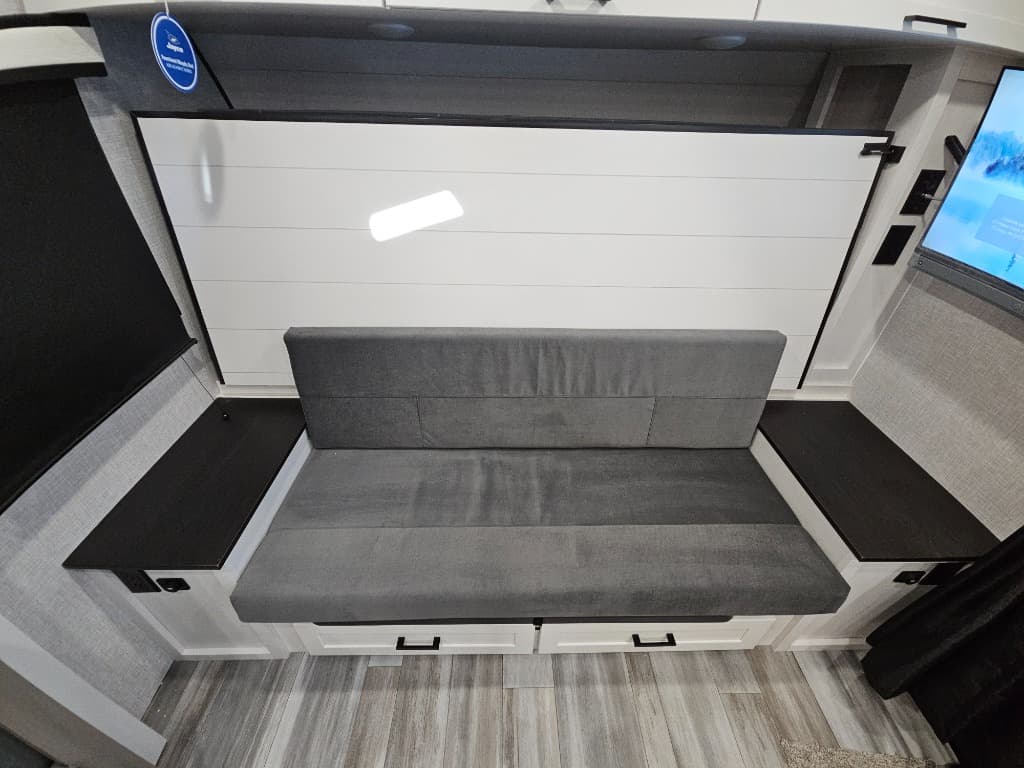 2025 Jayco 2025 Jayco Jay Feather - thumbnail 38