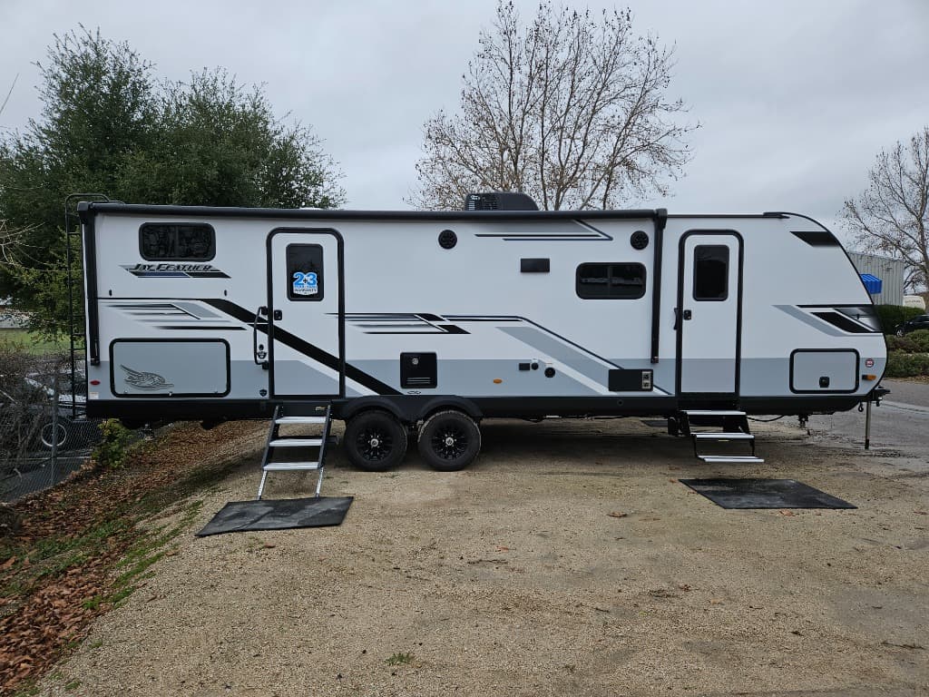 2025 Jayco 2025 Jayco Jay Feather - thumbnail 3