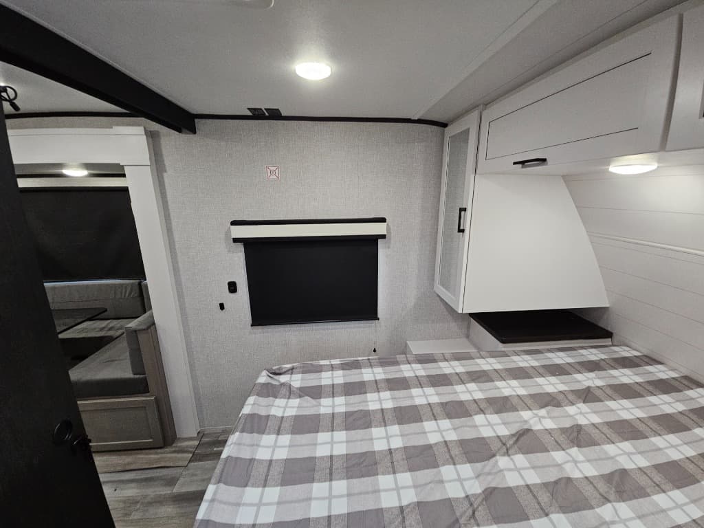 2025 Jayco 2025 Jayco Jay Feather - thumbnail 15