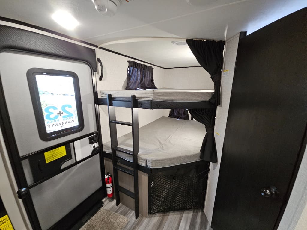 2025 Jayco 2025 Jayco Jay Feather - thumbnail 36