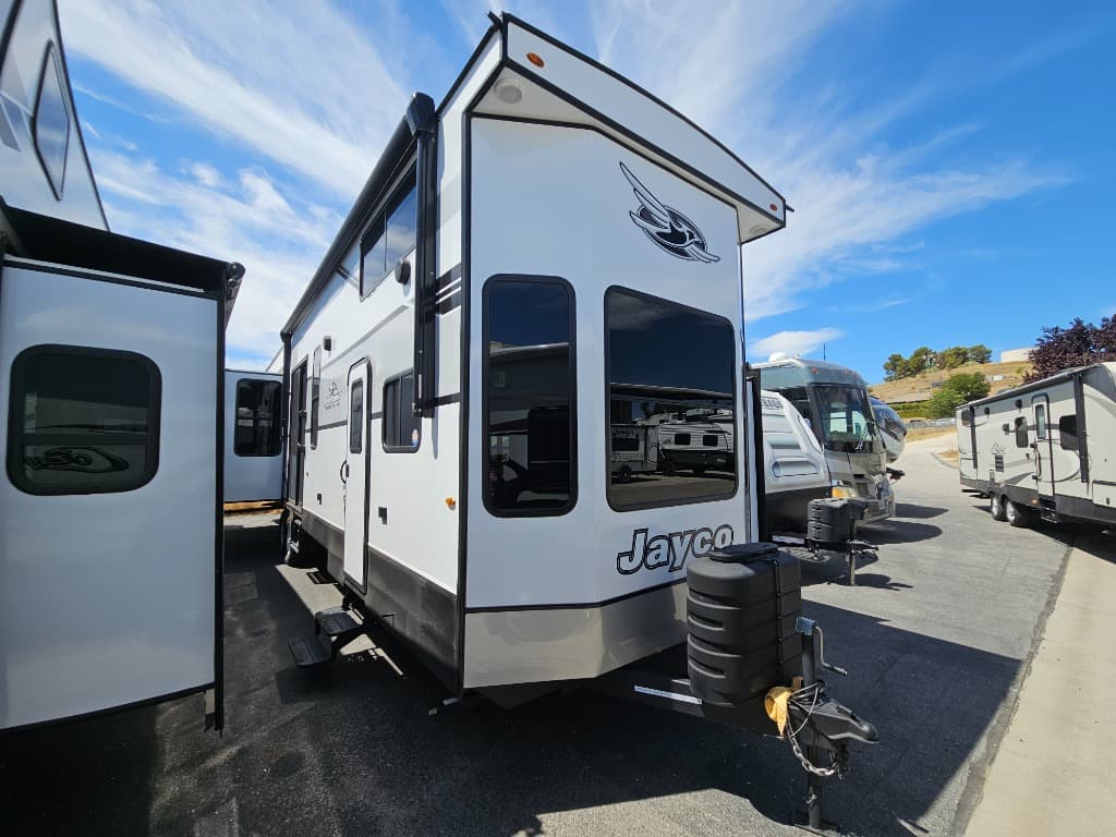 2025 Jayco 2025 Jayco Jay Flight Bungalow - image 1