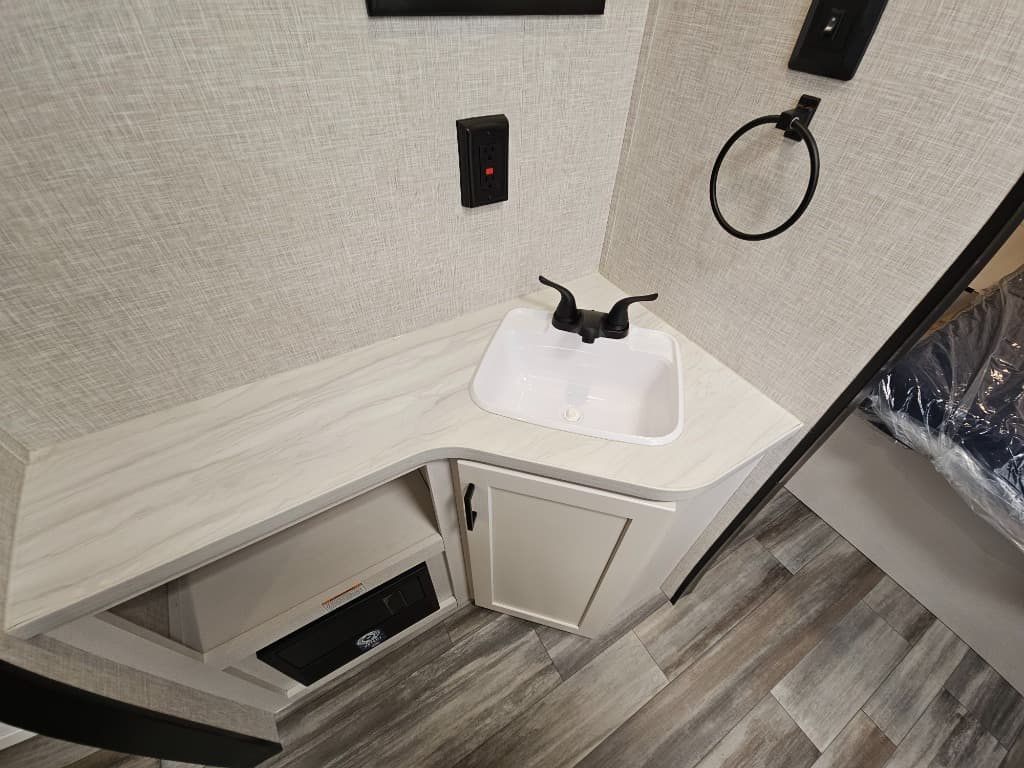 2025 Jayco 2025 Jayco Jay Flight SLX - thumbnail 33