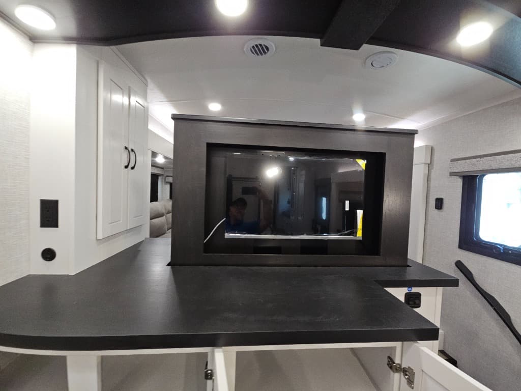 2025 Jayco 2025 Jayco North Point - thumbnail 18