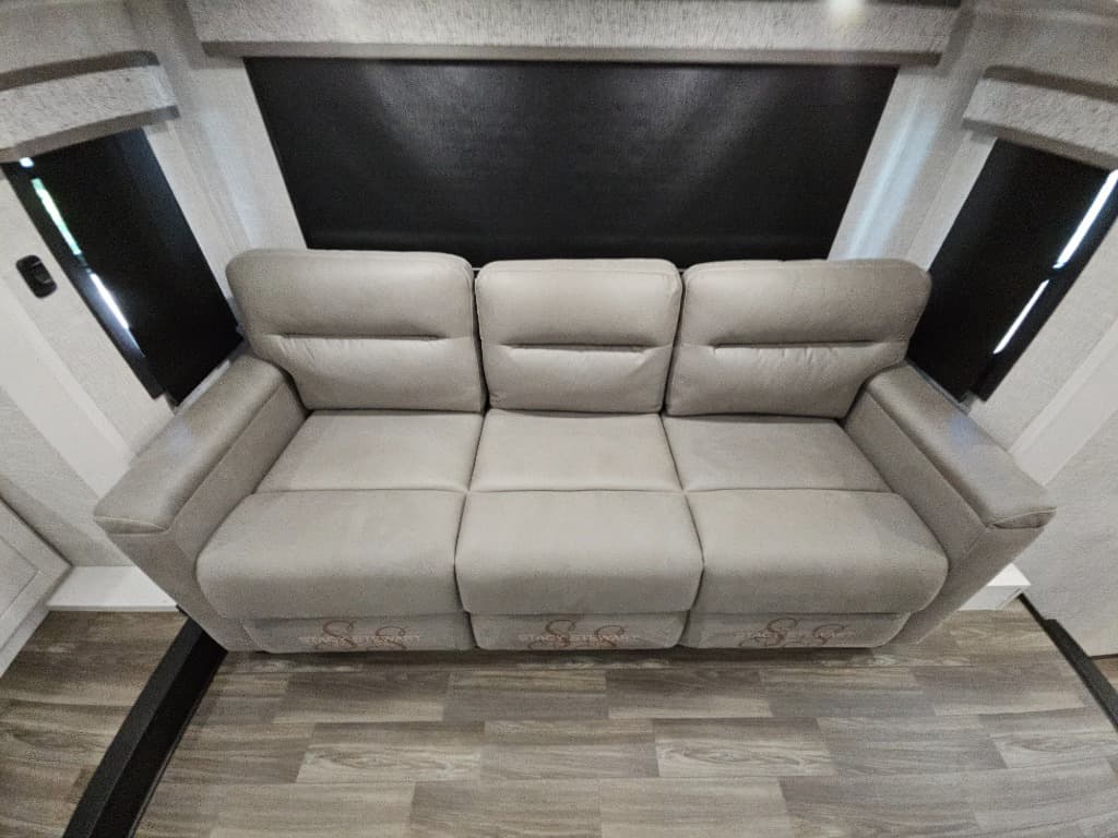 2025 Jayco 2025 Jayco North Point - thumbnail 22