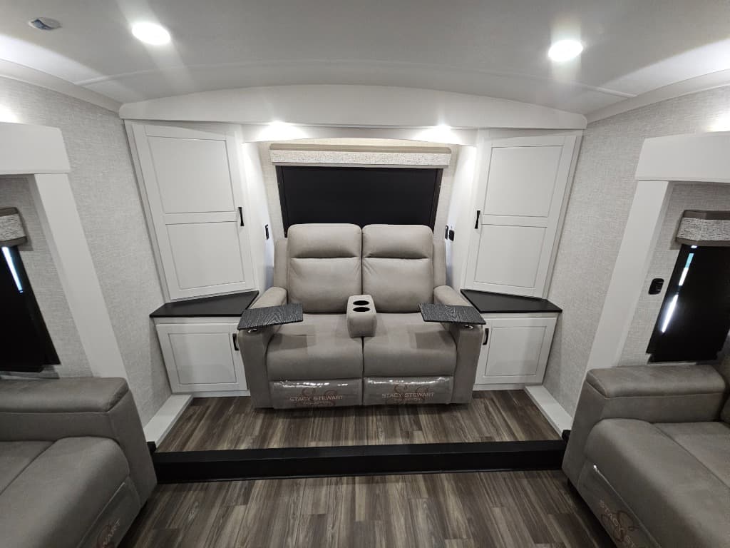 2025 Jayco 2025 Jayco North Point - thumbnail 23