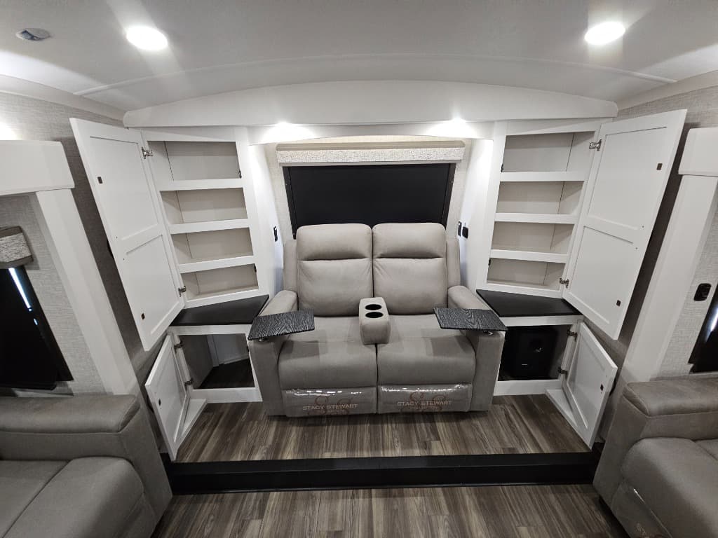 2025 Jayco 2025 Jayco North Point - thumbnail 24