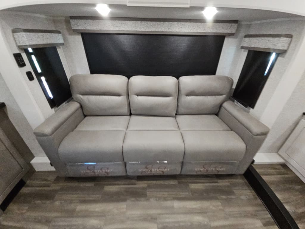 2025 Jayco 2025 Jayco North Point - thumbnail 26