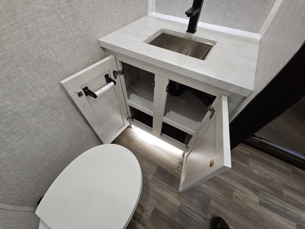 2025 Jayco 2025 Jayco North Point - thumbnail 39