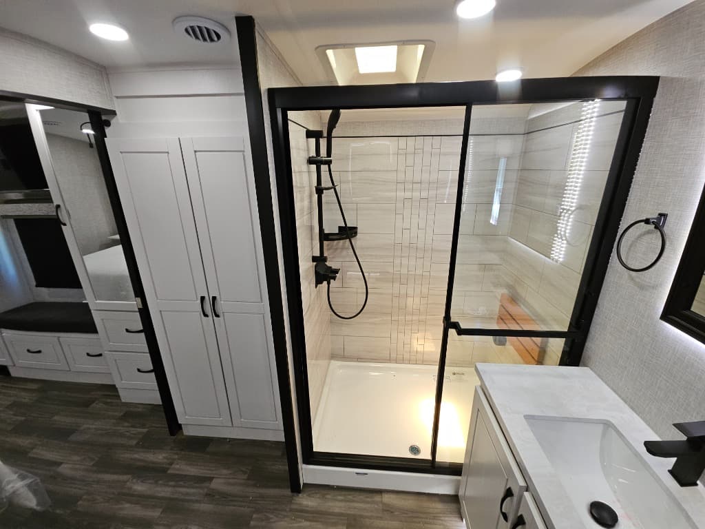 2025 Jayco 2025 Jayco North Point - thumbnail 51