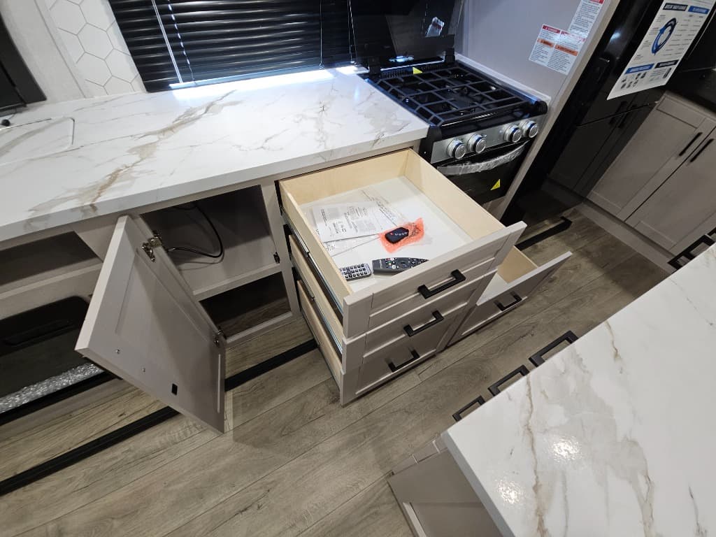 2026 Jayco 2026 Jayco Jay Feather - thumbnail 19