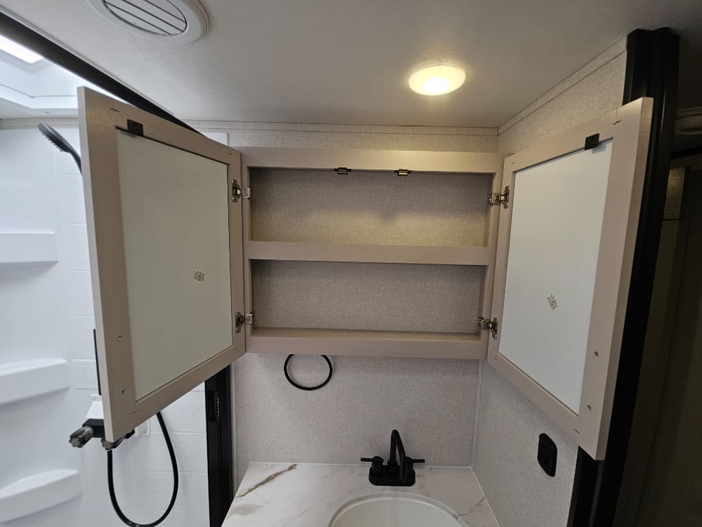 2026 Jayco 2026 Jayco Jay Feather - thumbnail 31