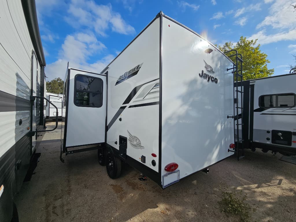 2026 Jayco 2026 Jayco Jay Feather - thumbnail 5