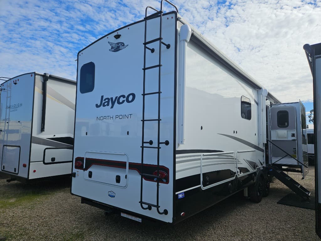 2026 Jayco 2026 Jayco North Point - thumbnail 3