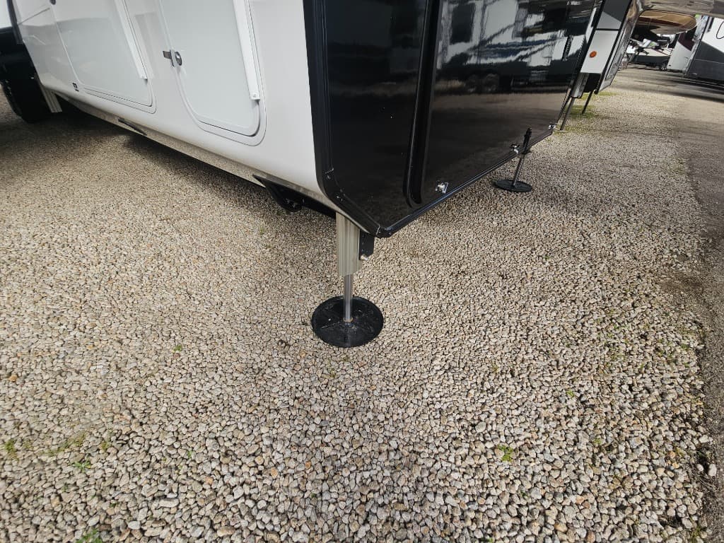 2026 Jayco 2026 Jayco North Point - thumbnail 10