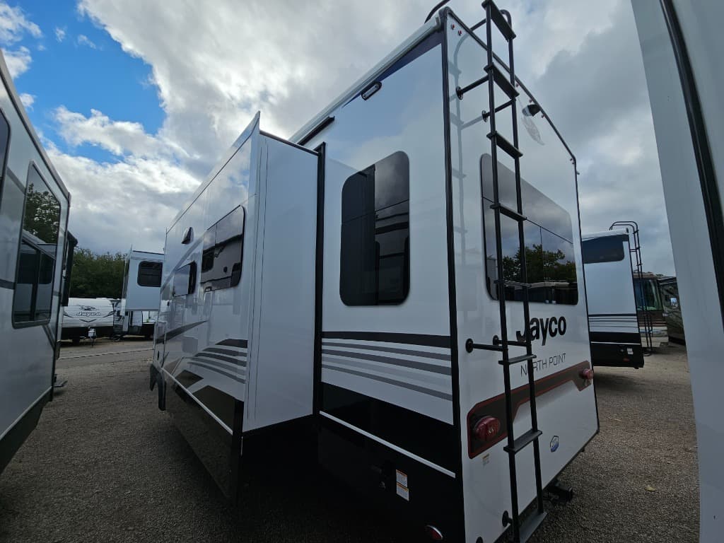2026 Jayco 2026 Jayco North Point - thumbnail 4