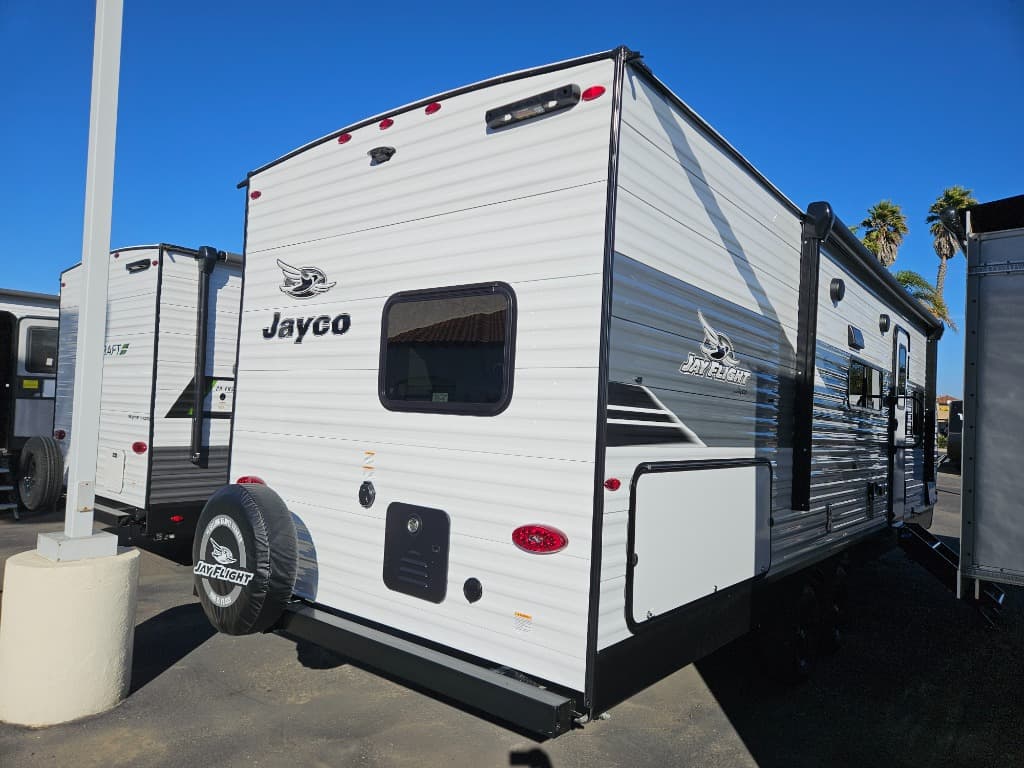 2026 Jayco 2026 Jayco Jay Flight SLX - thumbnail 3