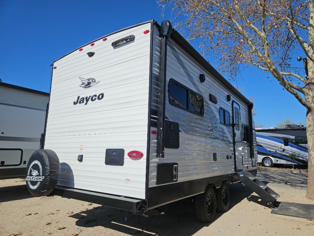 2026 Jayco 2026 Jayco Jay Flight SLX - thumbnail 4