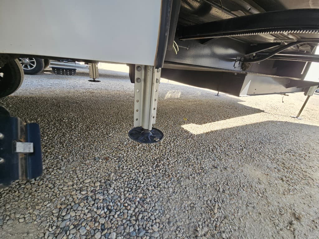 2022 Alliance RV 2022 Alliance RV Paradigm - thumbnail 65