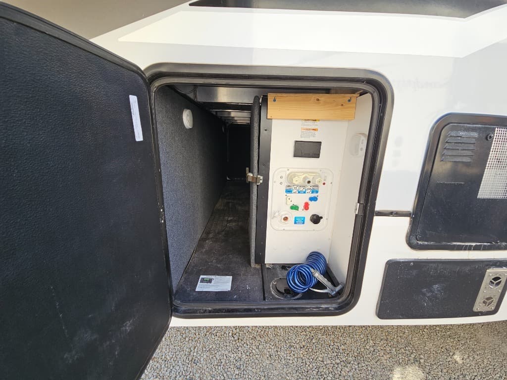 2022 Alliance RV 2022 Alliance RV Paradigm - thumbnail 73