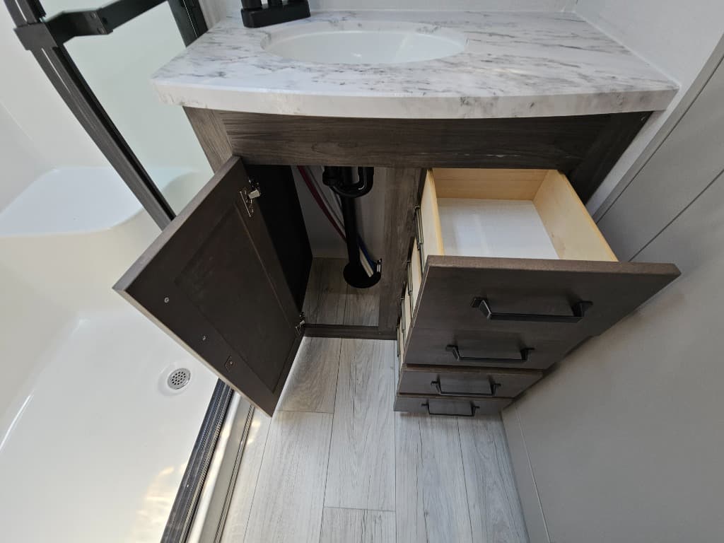 2025 Keystone RV 2025 Keystone RV Montana High Country - thumbnail 39