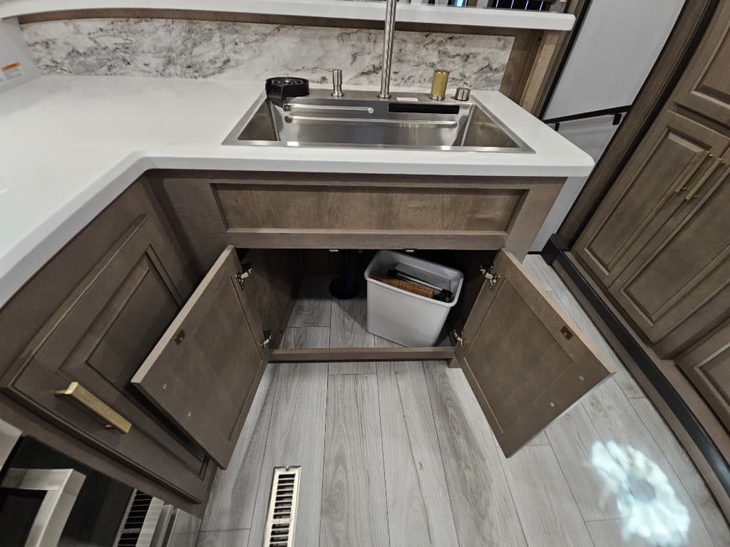 2026 Keystone RV 2026 Keystone RV Montana - thumbnail 32