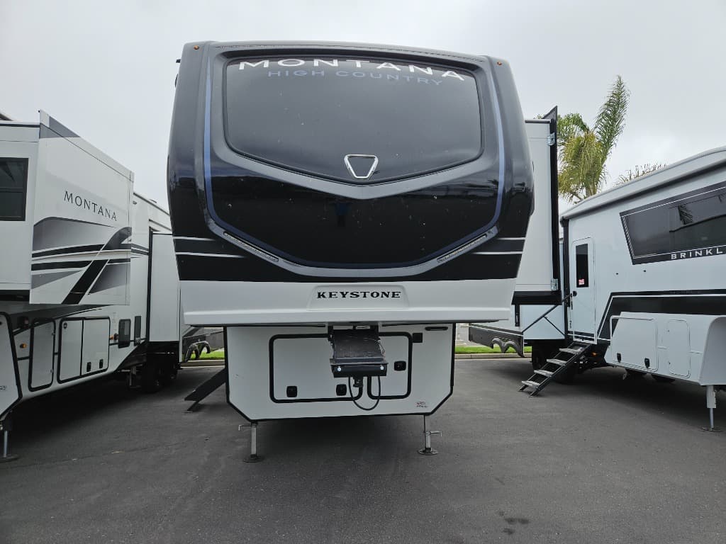 2026 Keystone RV 2026 Keystone RV Montana High Country - thumbnail 7