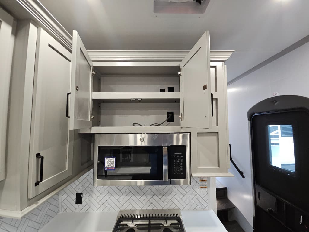 2026 Keystone RV 2026 Keystone RV Montana High Country - thumbnail 30