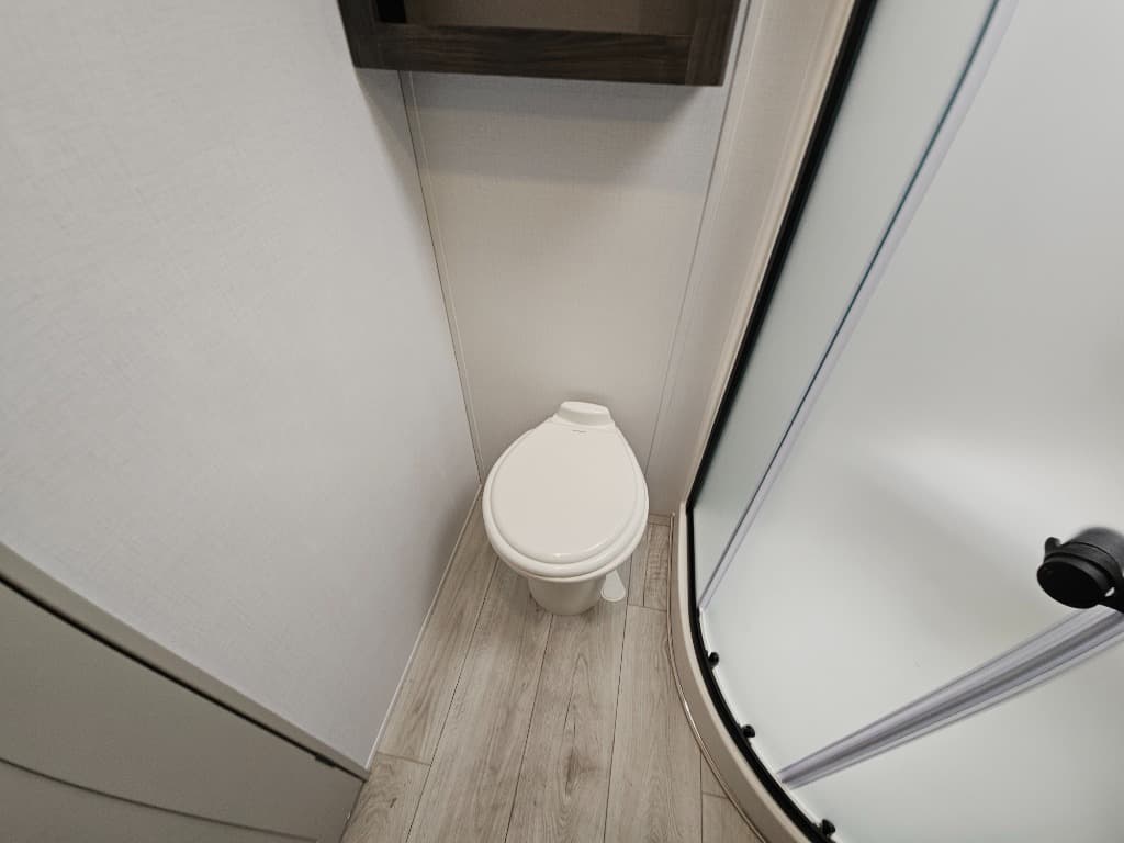 2026 Keystone RV 2026 Keystone RV Montana High Country - thumbnail 38