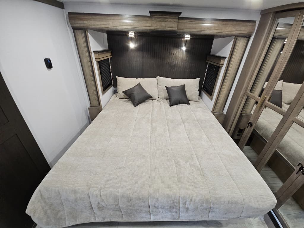 2026 Keystone RV 2026 Keystone RV Montana - thumbnail 50