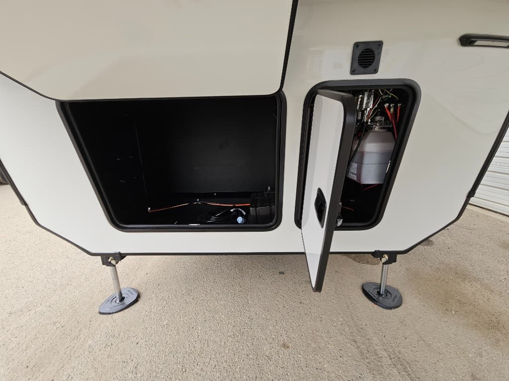 2026 Keystone RV 2026 Keystone RV Montana - thumbnail 58