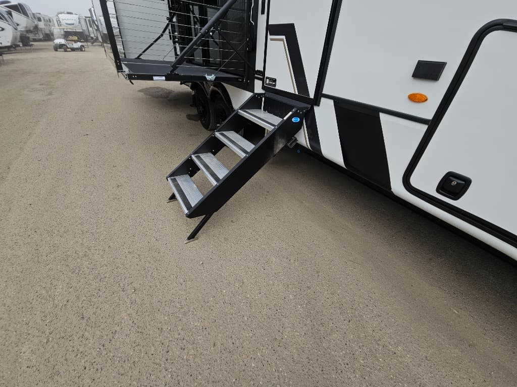 2026 Keystone RV 2026 Keystone RV Montana - thumbnail 62