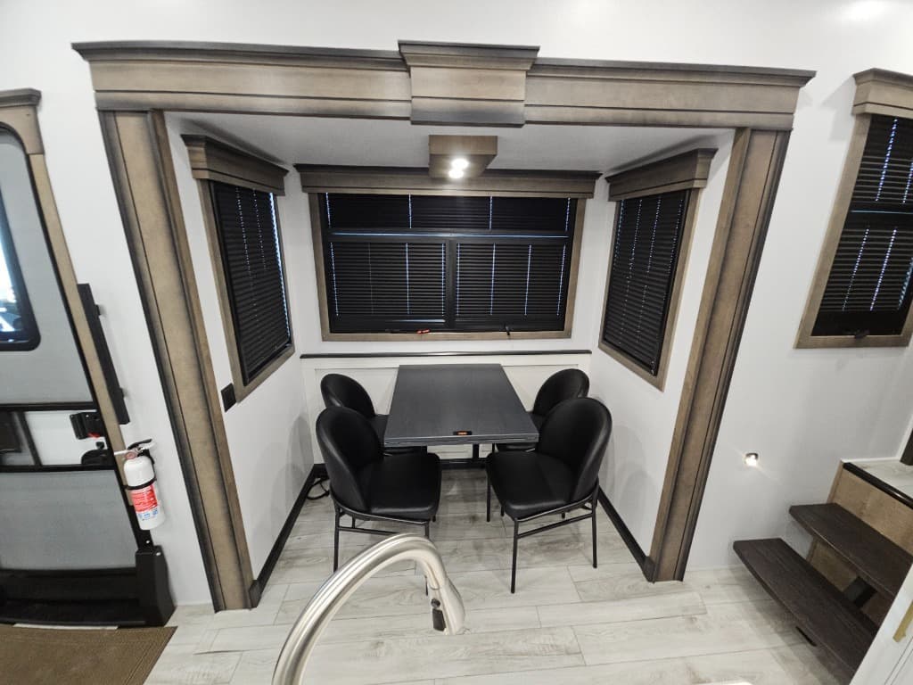 2026 Keystone RV 2026 Keystone RV Montana - thumbnail 20