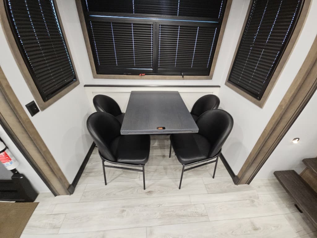 2026 Keystone RV 2026 Keystone RV Montana - thumbnail 21