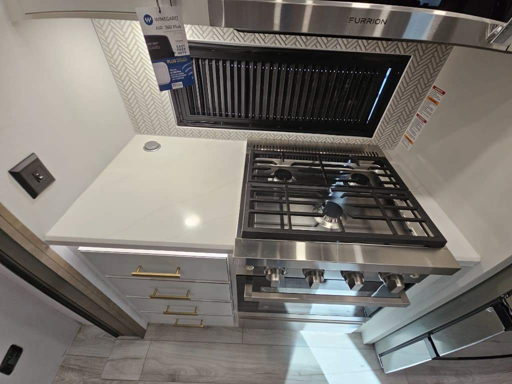 2026 Keystone RV 2026 Keystone RV Montana - thumbnail 34