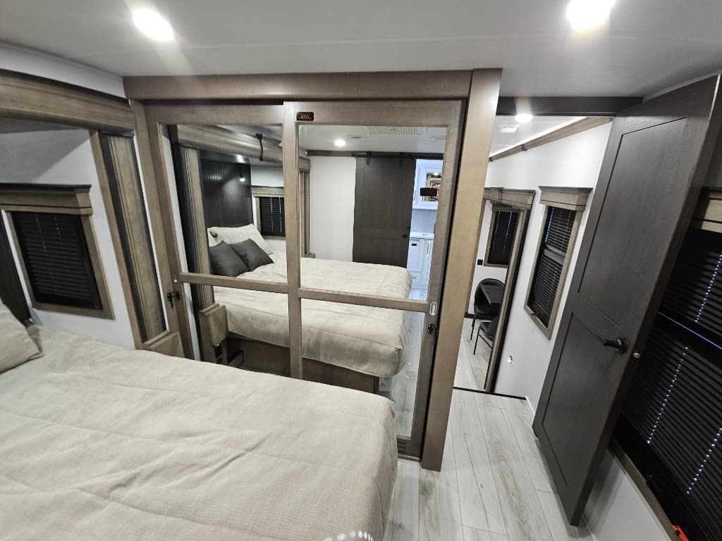 2026 Keystone RV 2026 Keystone RV Montana - thumbnail 42