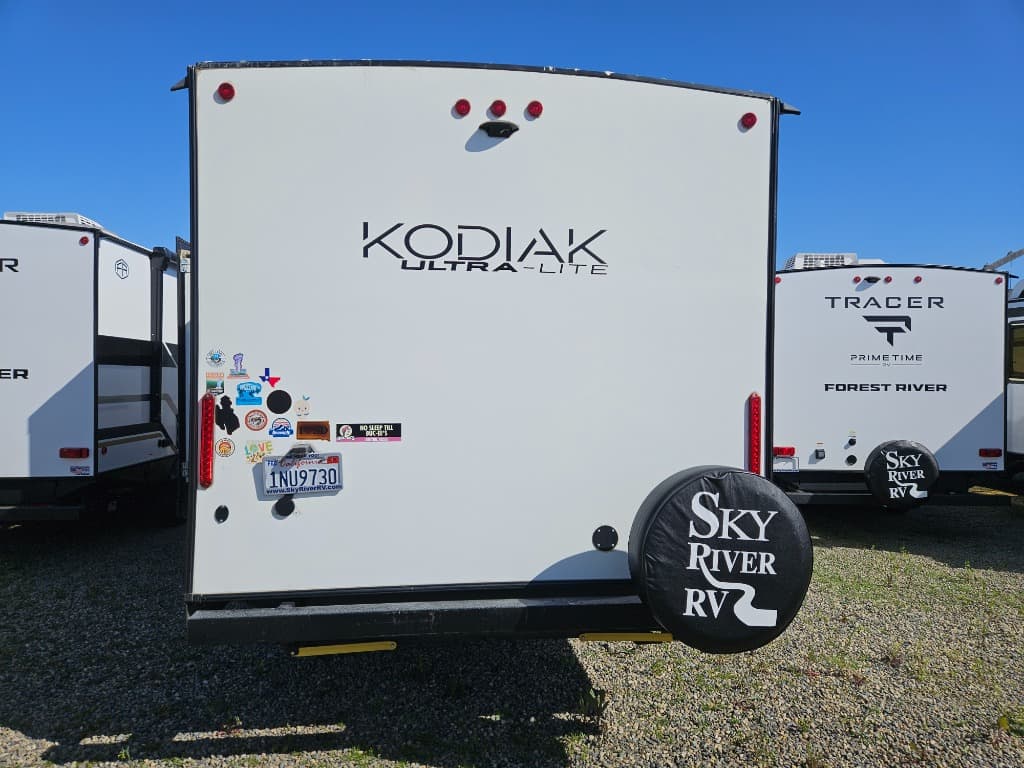 2022 Dutchmen 2022 Dutchmen Kodiak Ultra-Lite - thumbnail 4