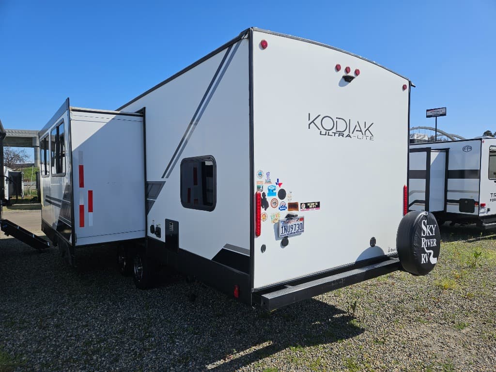 2022 Dutchmen 2022 Dutchmen Kodiak Ultra-Lite - thumbnail 5