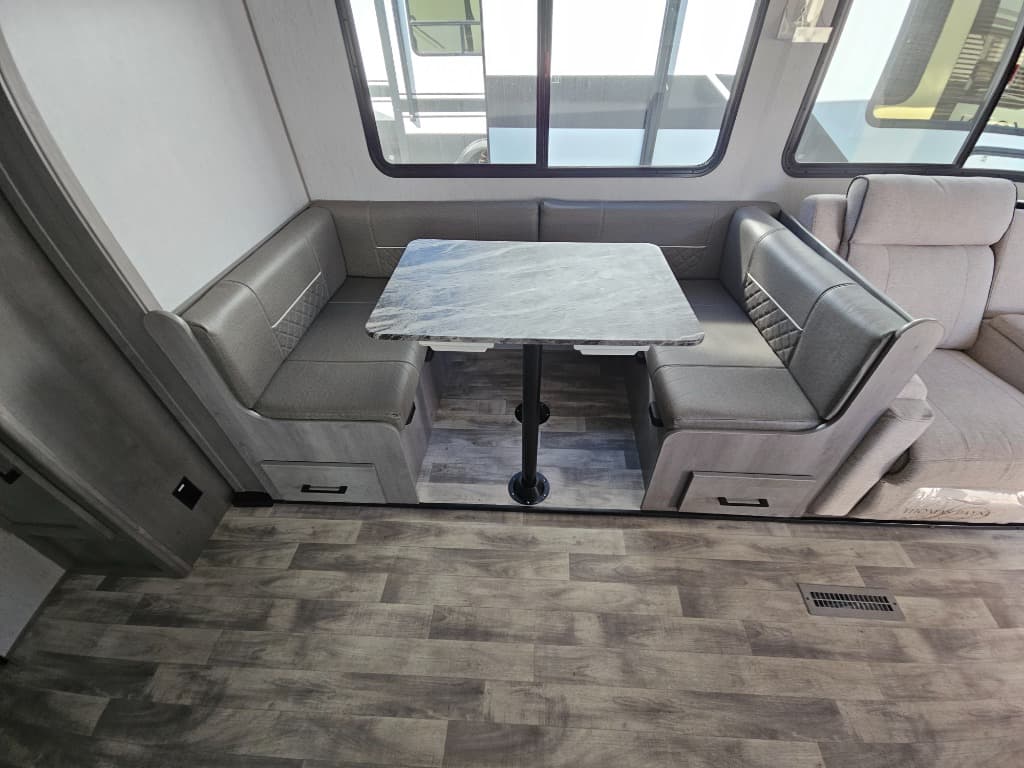 2022 Dutchmen 2022 Dutchmen Kodiak Ultra-Lite - thumbnail 13