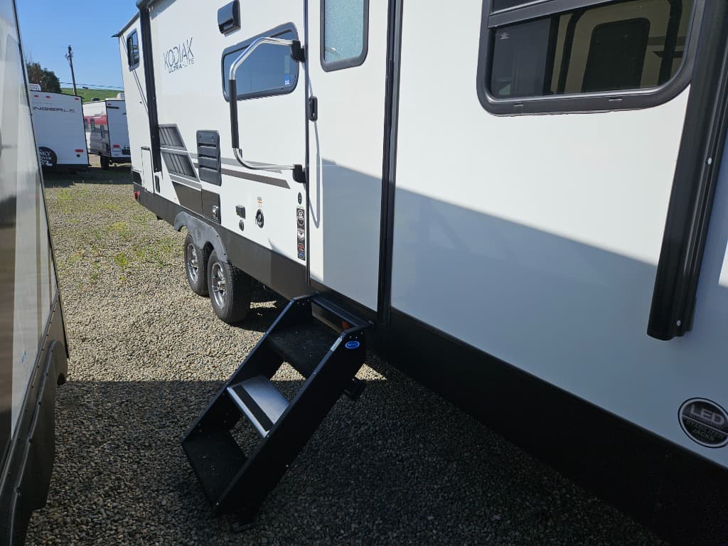 2022 Dutchmen 2022 Dutchmen Kodiak Ultra-Lite - thumbnail 41