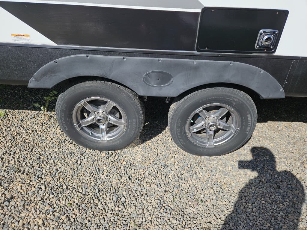 2022 Dutchmen 2022 Dutchmen Kodiak Ultra-Lite - thumbnail 43