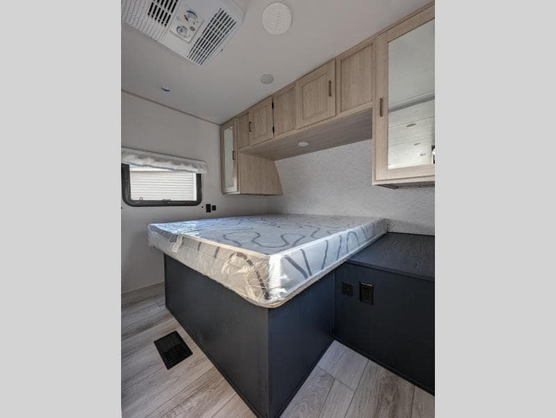 2025 Prime Time RV 2025 Prime Time RV Avenger - thumbnail 2