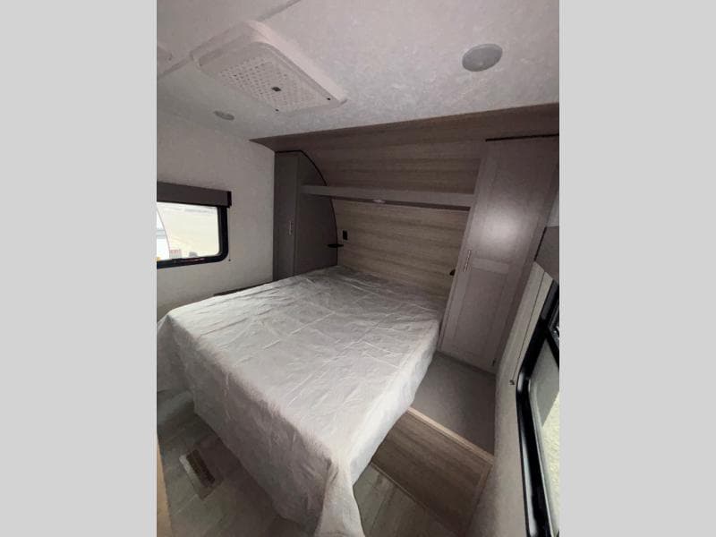 2025 KZ RV 2025 KZ RV Sportsmen - thumbnail 8