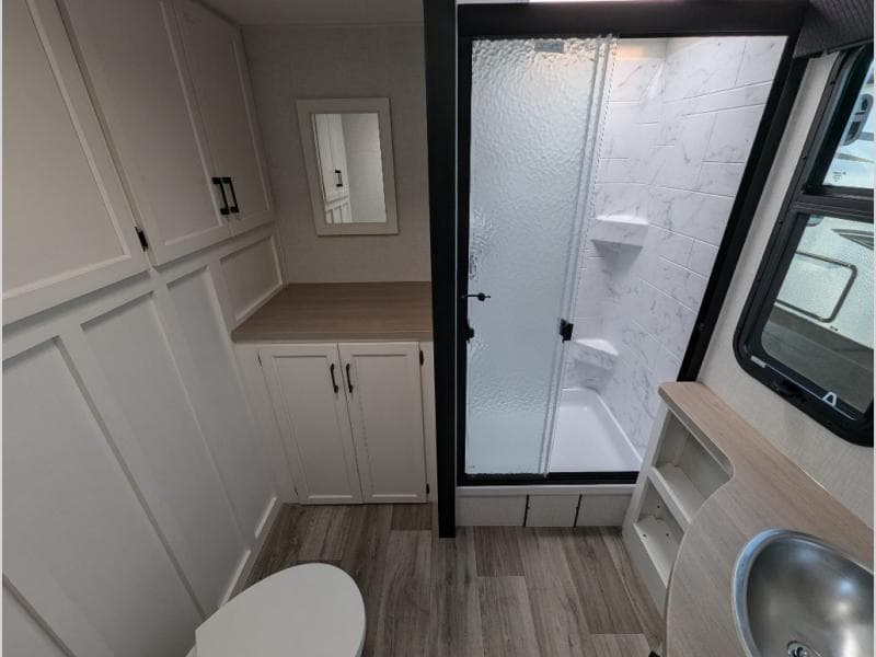 2025 Venture RV 2025 Venture RV SportTrek Touring Edition - thumbnail 12