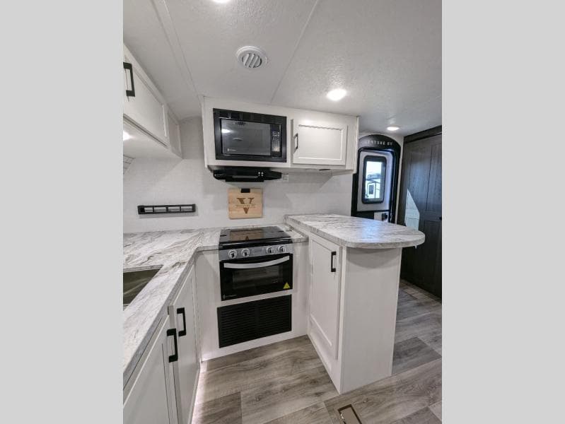 2025 Venture RV 2025 Venture RV Stratus - thumbnail 6