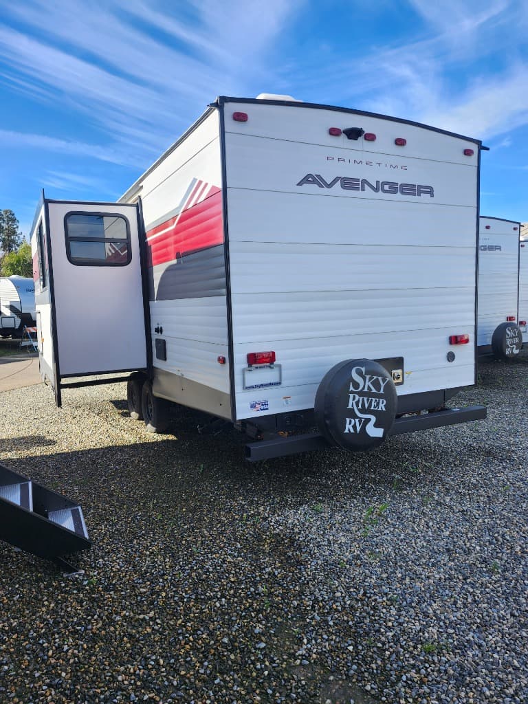 2025 Prime Time RV 2025 Prime Time RV Avenger - thumbnail 5