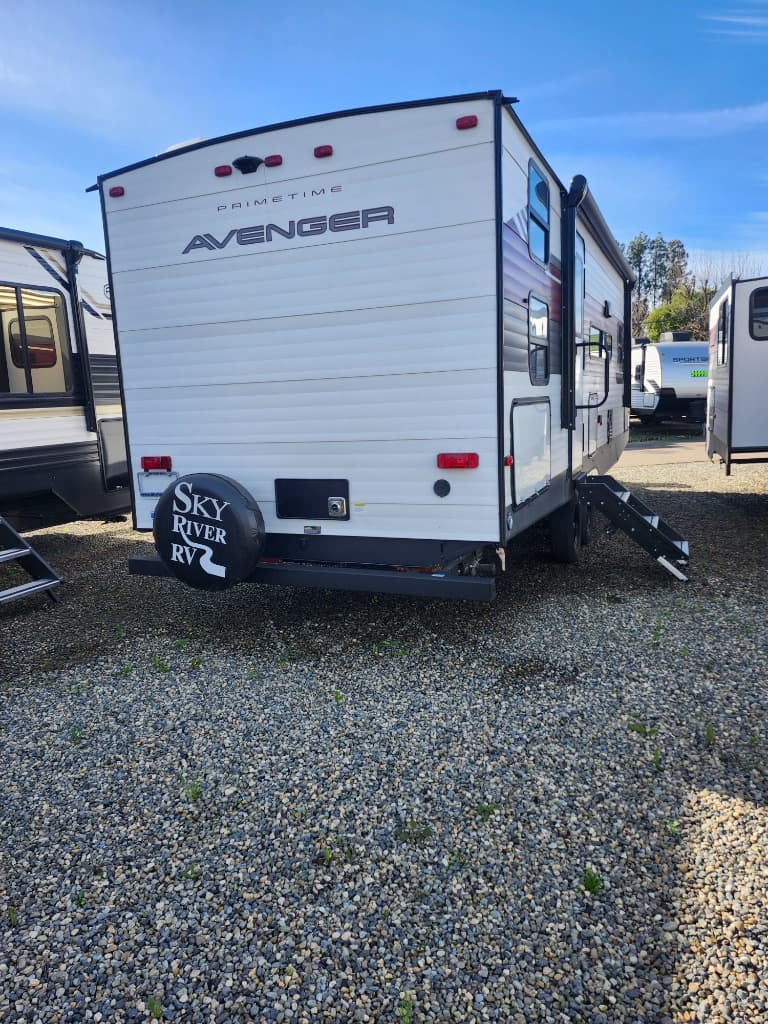 2025 Prime Time RV 2025 Prime Time RV Avenger - thumbnail 7