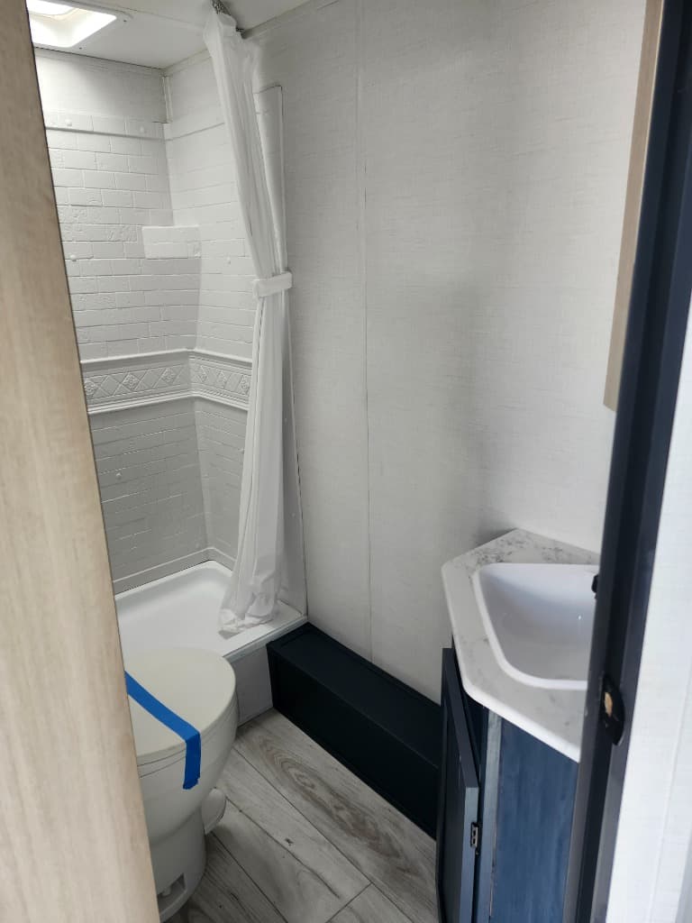 2025 Prime Time RV 2025 Prime Time RV Avenger - thumbnail 11